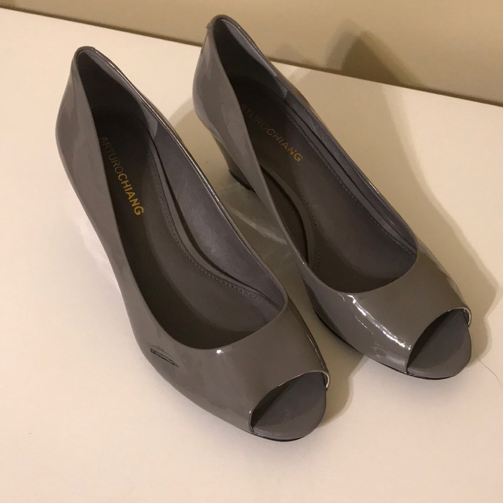 Wedge Peep Toes